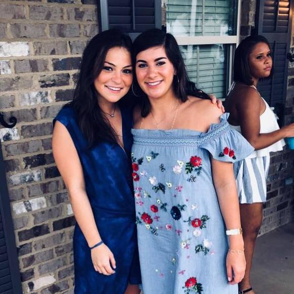 Meet your Posher, Mamie - Picture 1 of 1